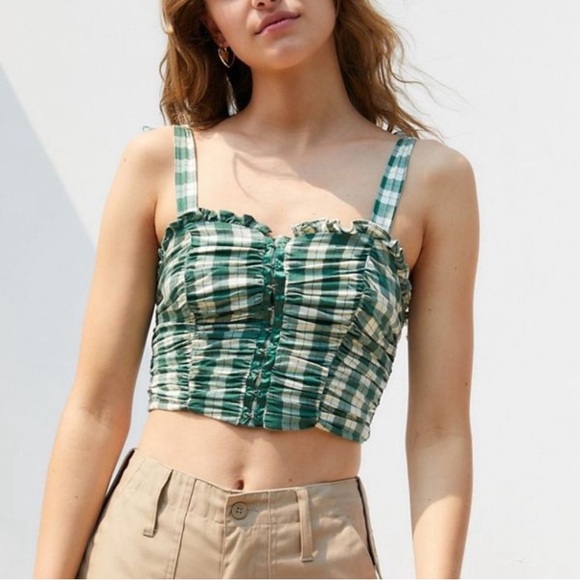 Urban Outfitters Green Gingham Tie Crop Top - Picture 1 of 6